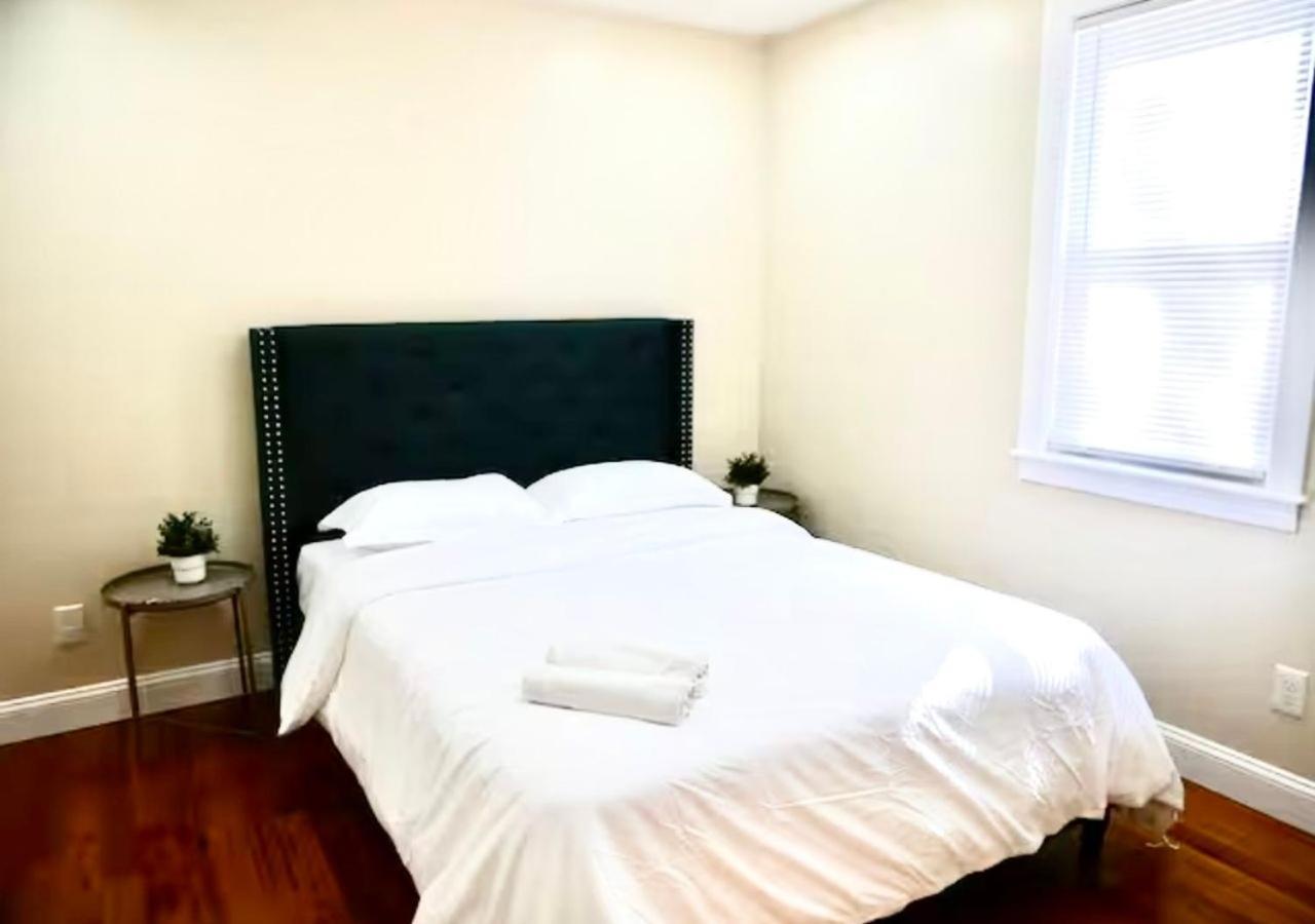 Newly Renovated Guest Rooms Near Transportation Philadelphia Exteriör bild