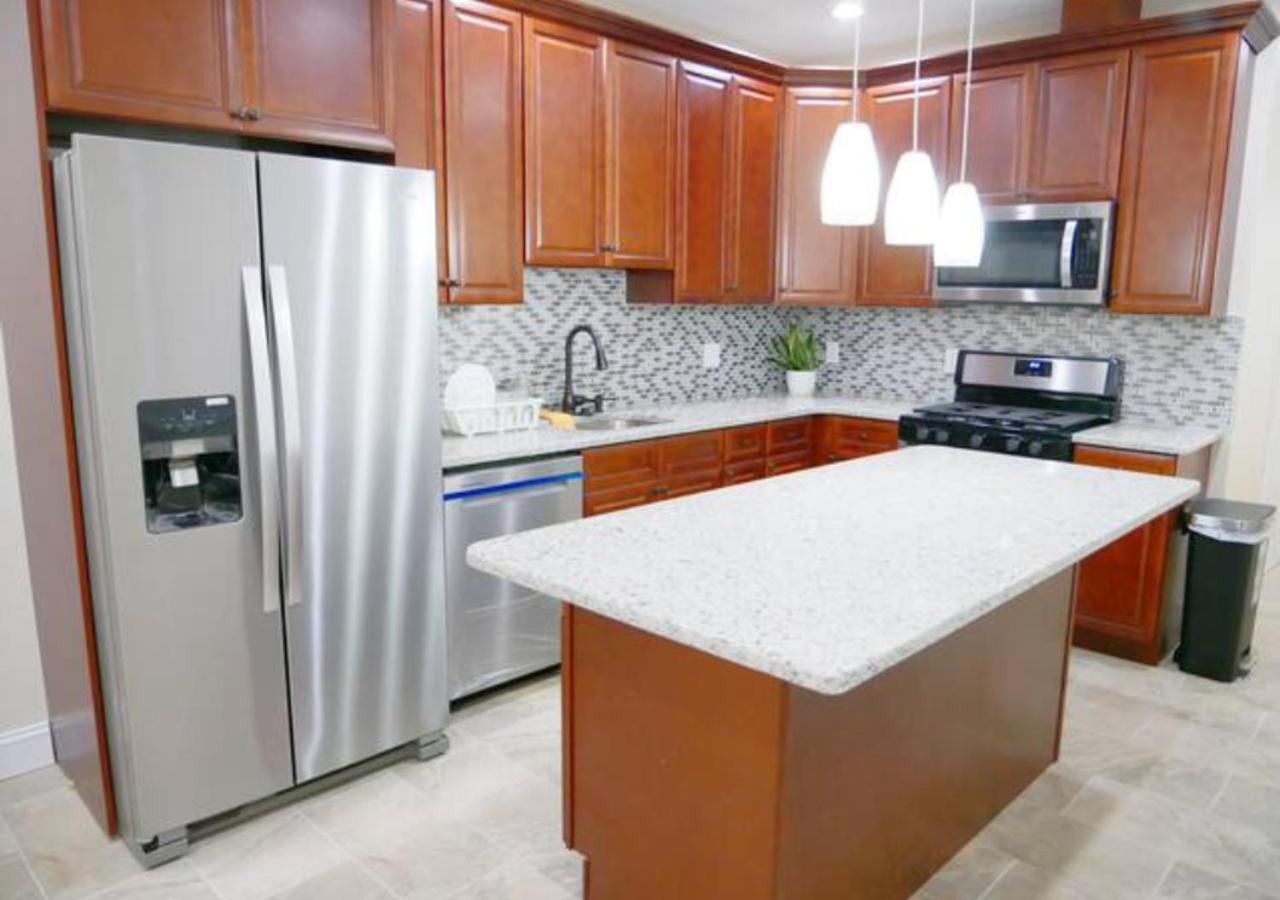 Newly Renovated Guest Rooms Near Transportation Philadelphia Exteriör bild