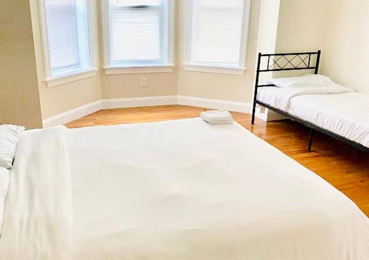 Newly Renovated Guest Rooms Near Transportation Philadelphia Exteriör bild